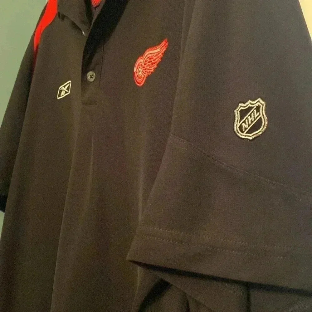 Reebok NHL Detroit red Wings Blck short sleeve polo - men’s XL- great condition - Picture 5 of 7